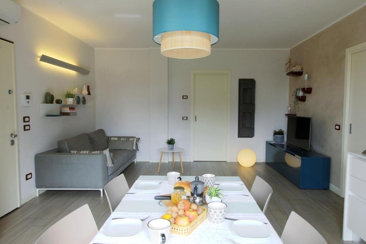 Apartamento La Casa Di Cele Desenzano del Garda Exterior foto